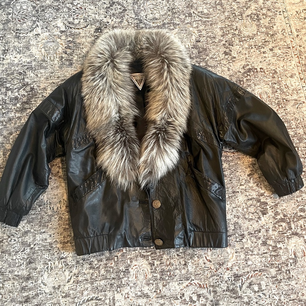 VINTAGE! J. Percy for Marvin Richards Fur Lined Leather Bomber Style Jacket